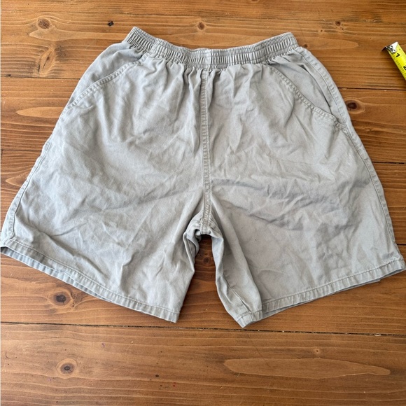 Kids tan shorts large - Picture 9 of 9